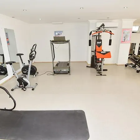 Maya The Royal Links