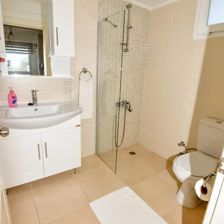 Maya The Royal Links Willa Sarıgerme