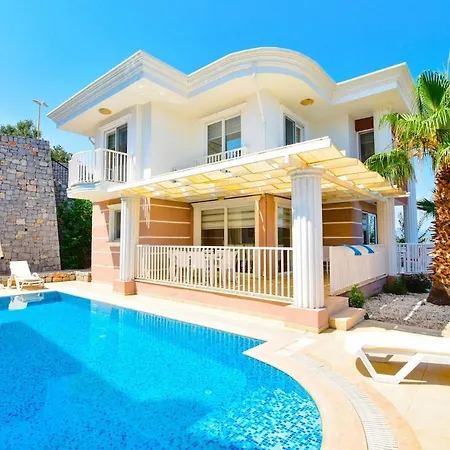 Villa Maya The Royal Links