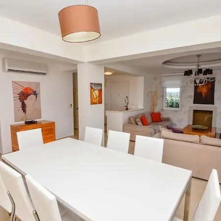 Maya The Royal Links * サルゲルメ