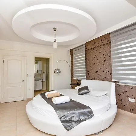 Villa Maya The Royal Links Sarigerme